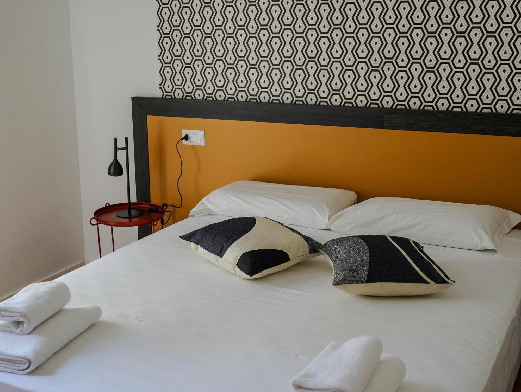 Feel - Mille Suites Bergamo Eksteriør billede